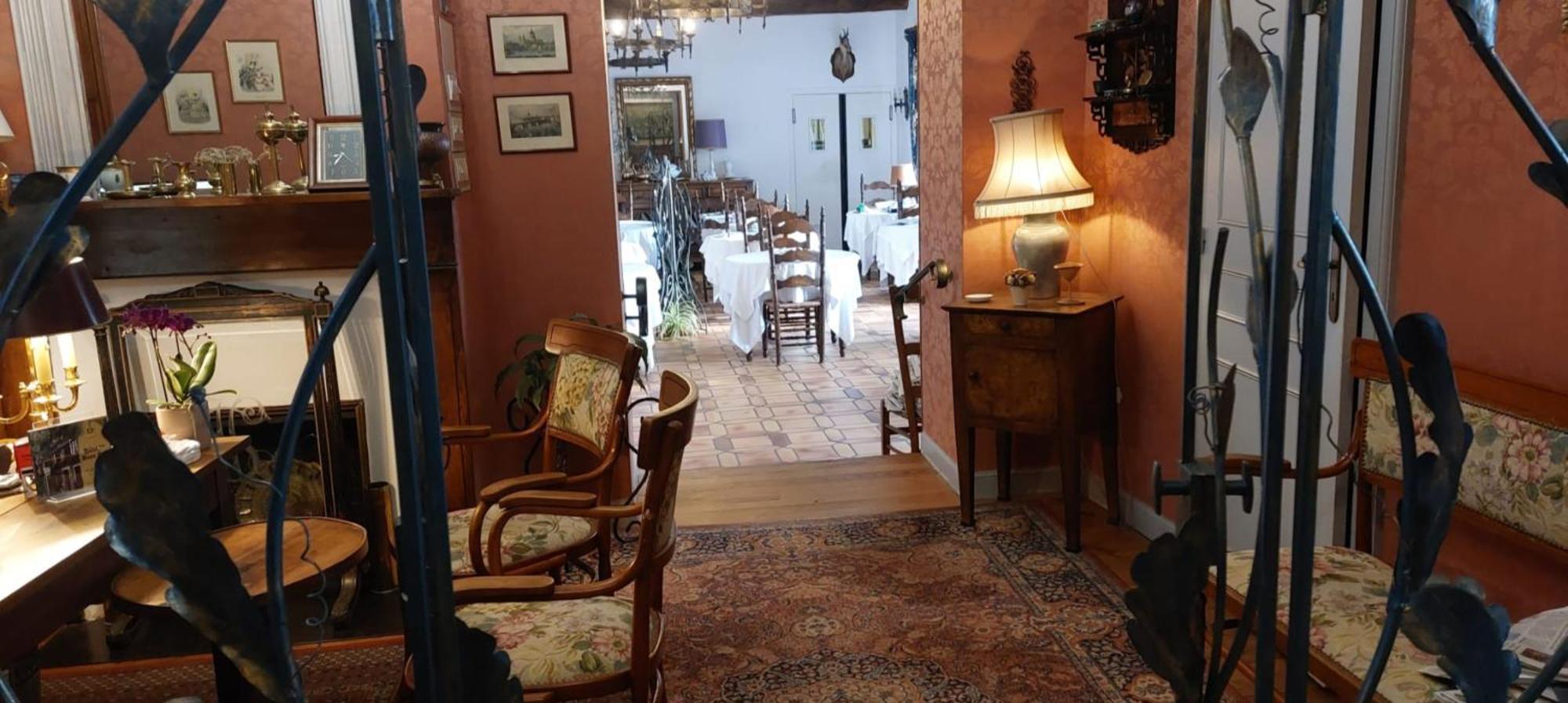 Logis Hotel Beau Site Argeles-Gazost Bagian luar foto