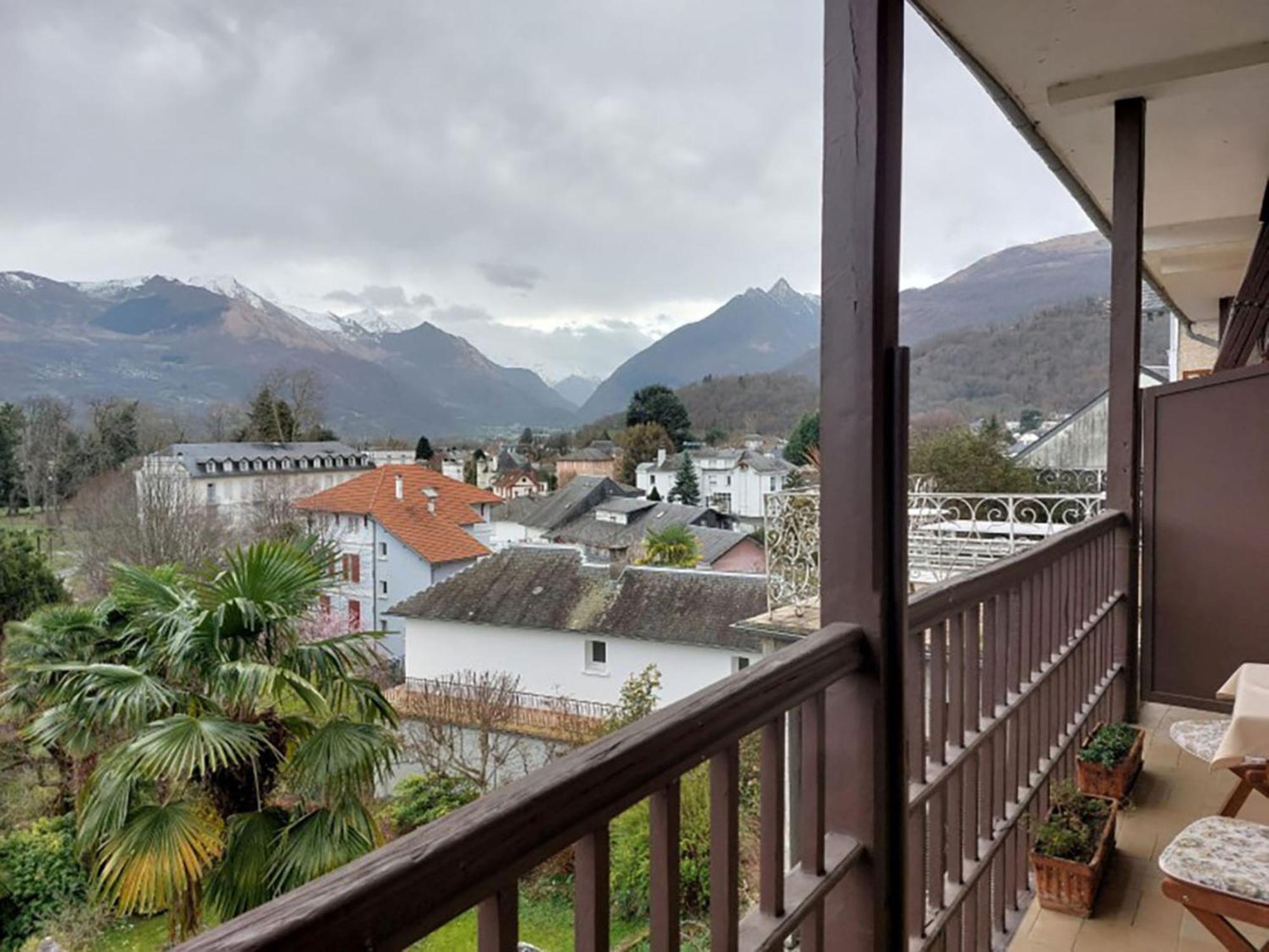 Logis Hotel Beau Site Argeles-Gazost Bagian luar foto
