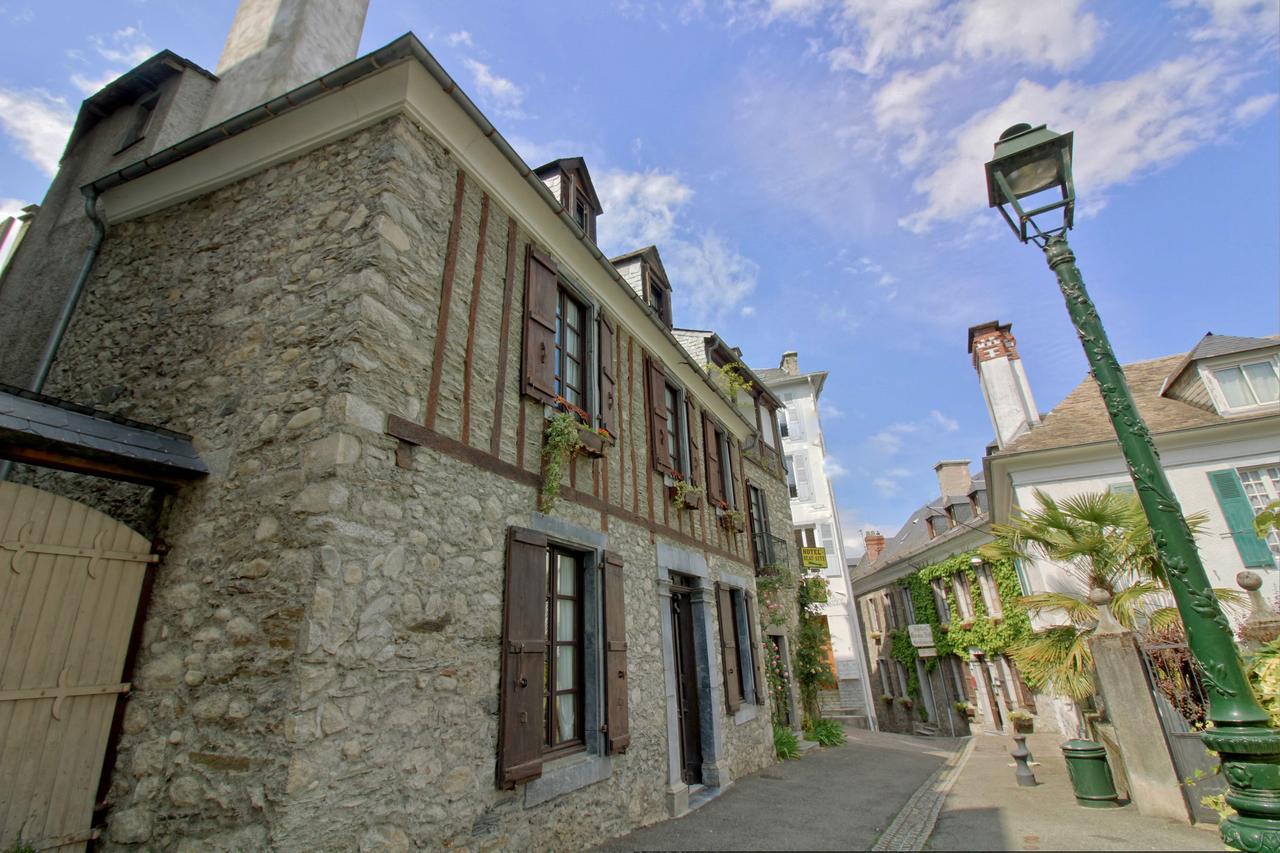Logis Hotel Beau Site Argeles-Gazost Bagian luar foto