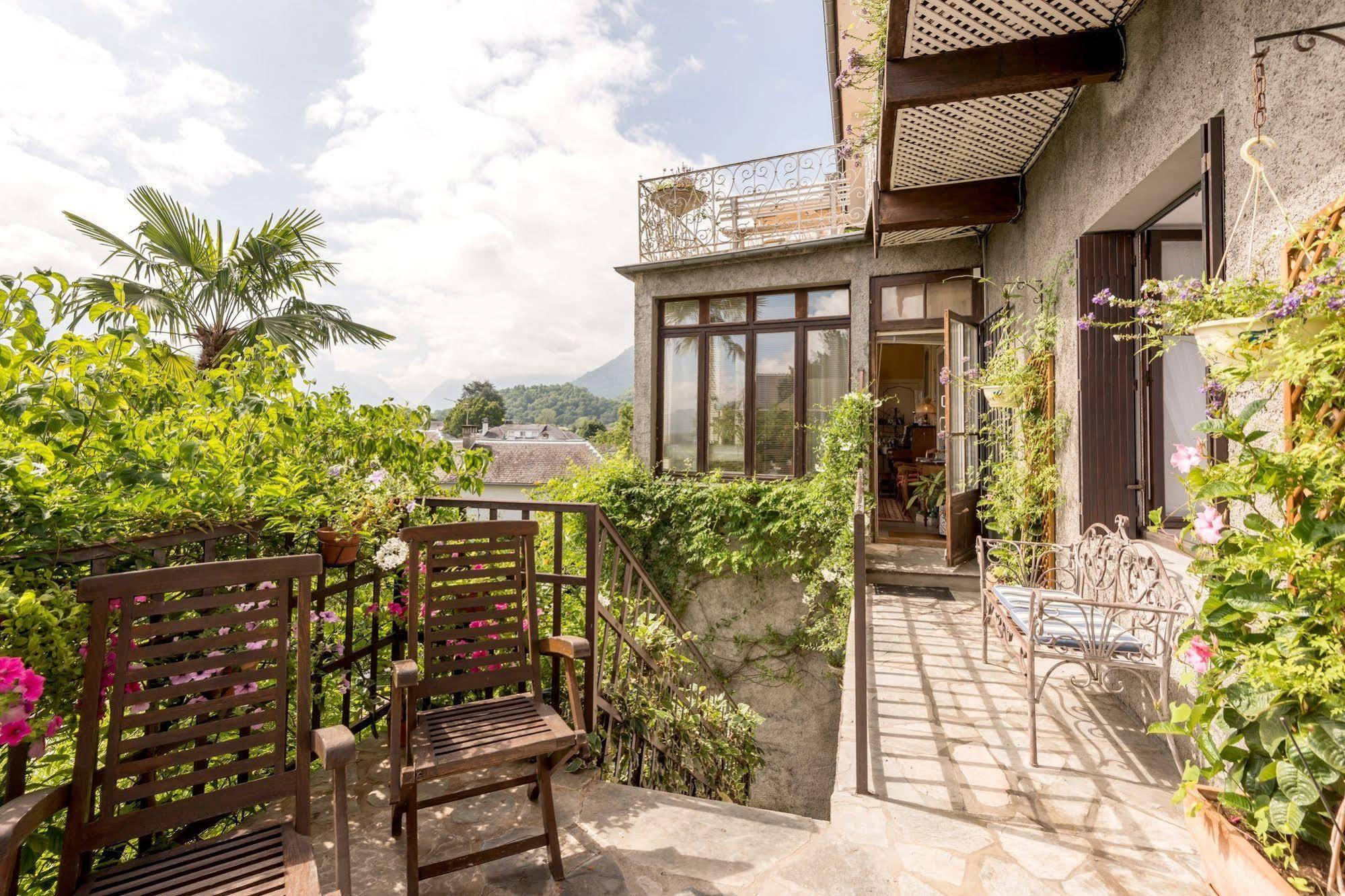 Logis Hotel Beau Site Argeles-Gazost Bagian luar foto