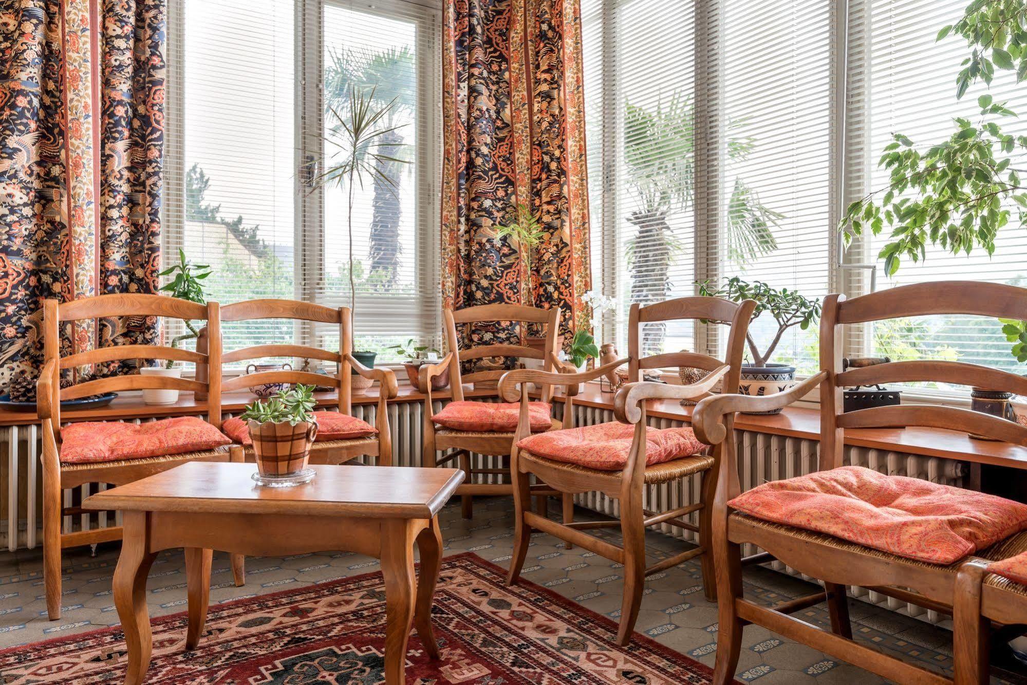 Logis Hotel Beau Site Argeles-Gazost Bagian luar foto